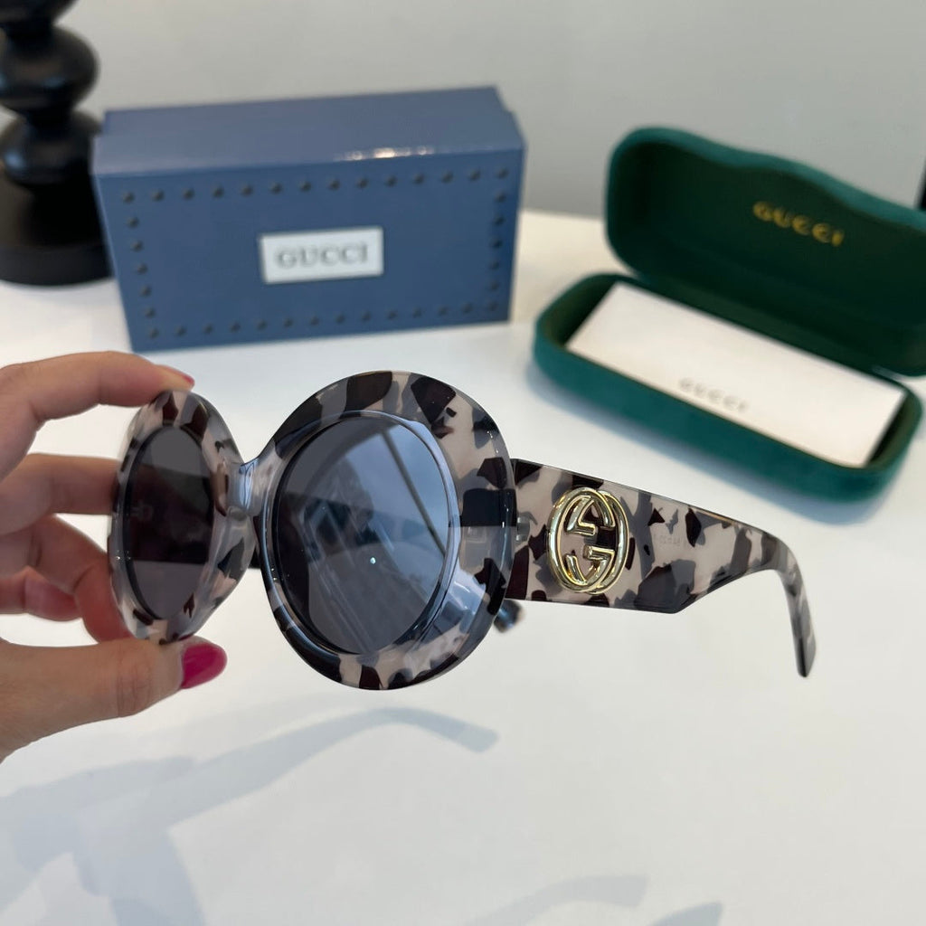 Gucci Oversized Black Lens Sunglasses for Women - detail image 8