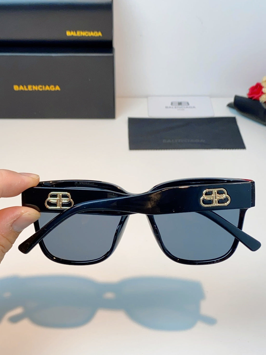 Balenciaga Fashion Red Lens Sunglasses for Men & Women - 358656 - detail image 7
