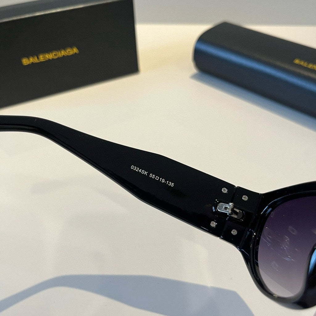 Balenciaga Rectangular Black Lens Sunglasses for Men & Women - 416143 - detail image 6