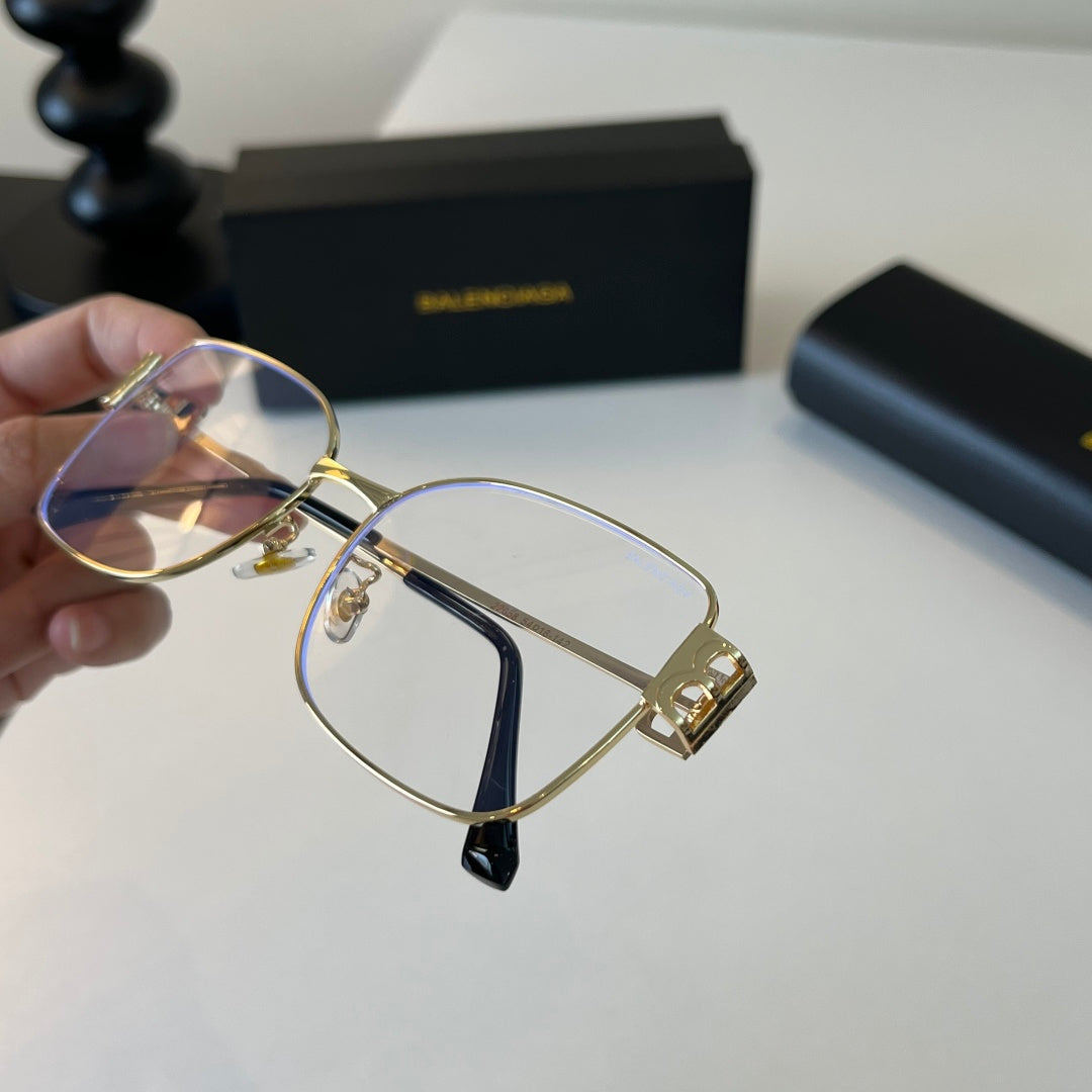 Balenciaga Rectangular Silver Lens Sunglasses for Men & Women - 466029 - detail image 6