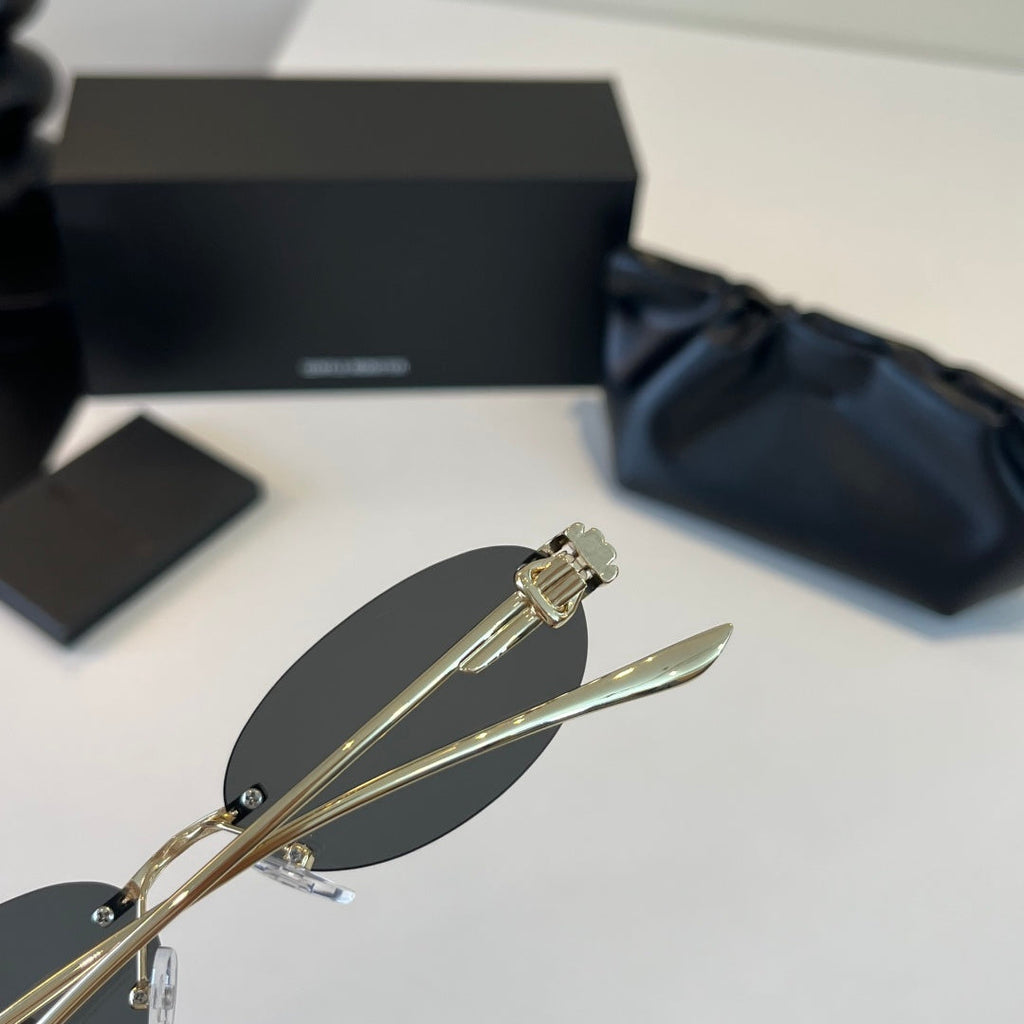 Gentle Monster Fashion Silver Lens Sunglasses for Men & Women - 488021 - detail image 7