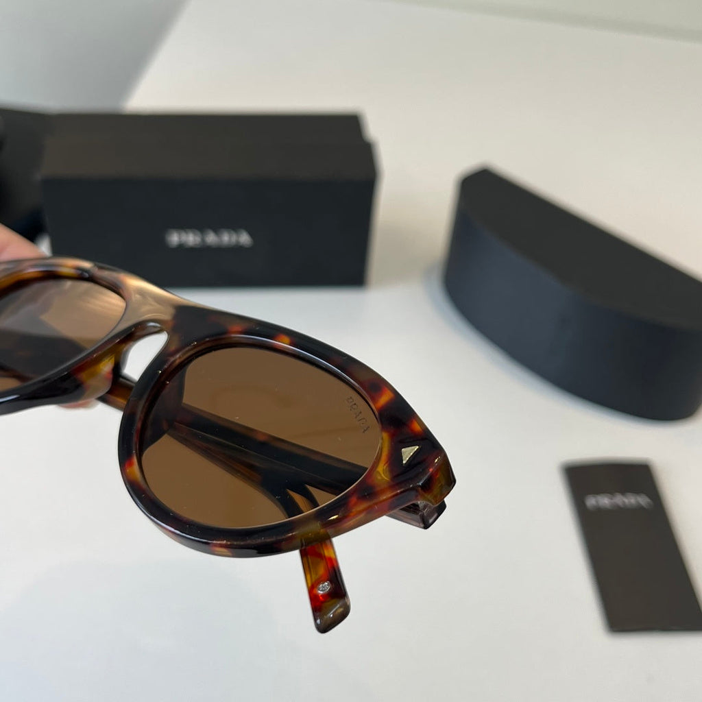 Prada Fashion Black Lens Sunglasses for Men & Women - 415719 - detail image 6