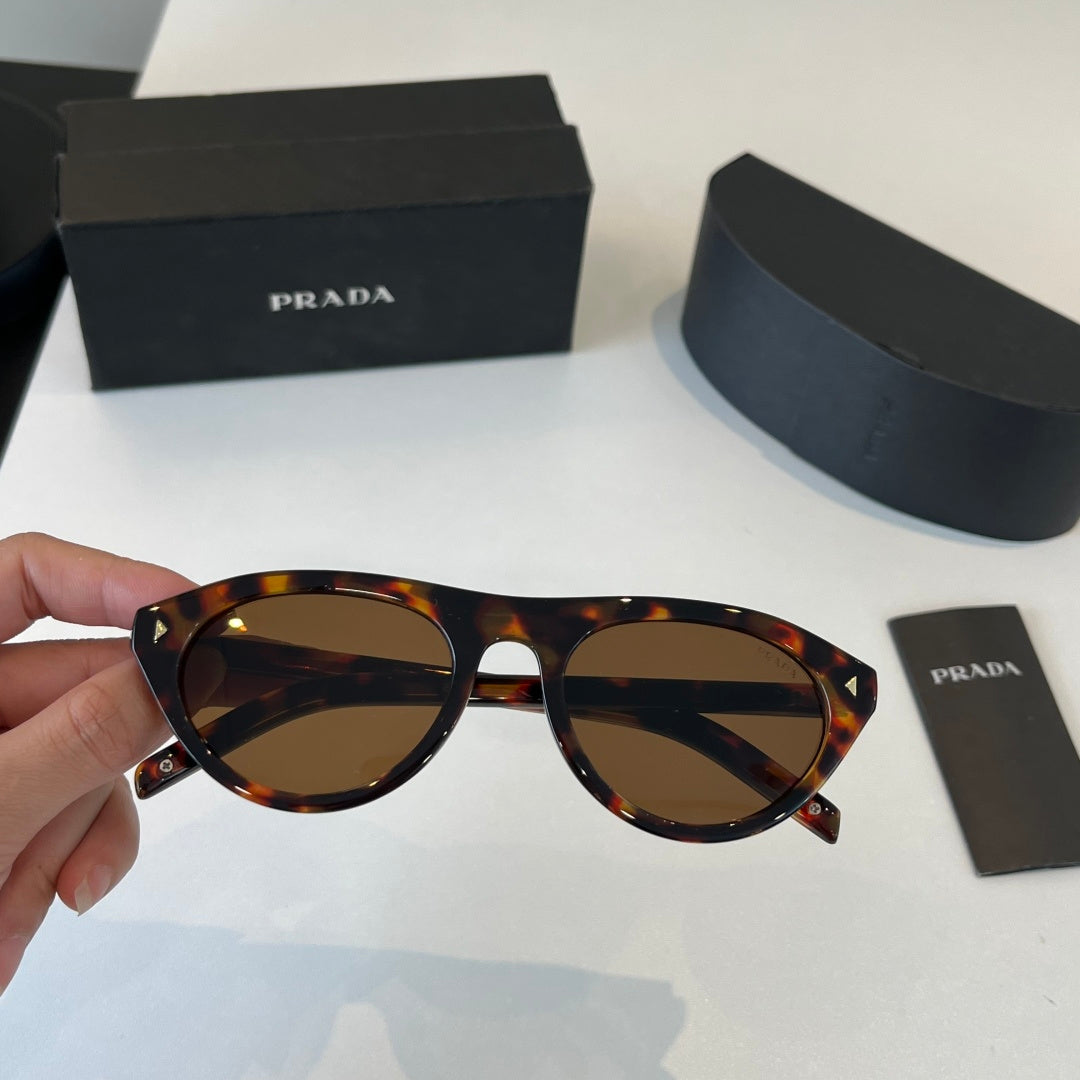 Prada Fashion Black Lens Sunglasses for Men & Women - 415719 - detail image 5