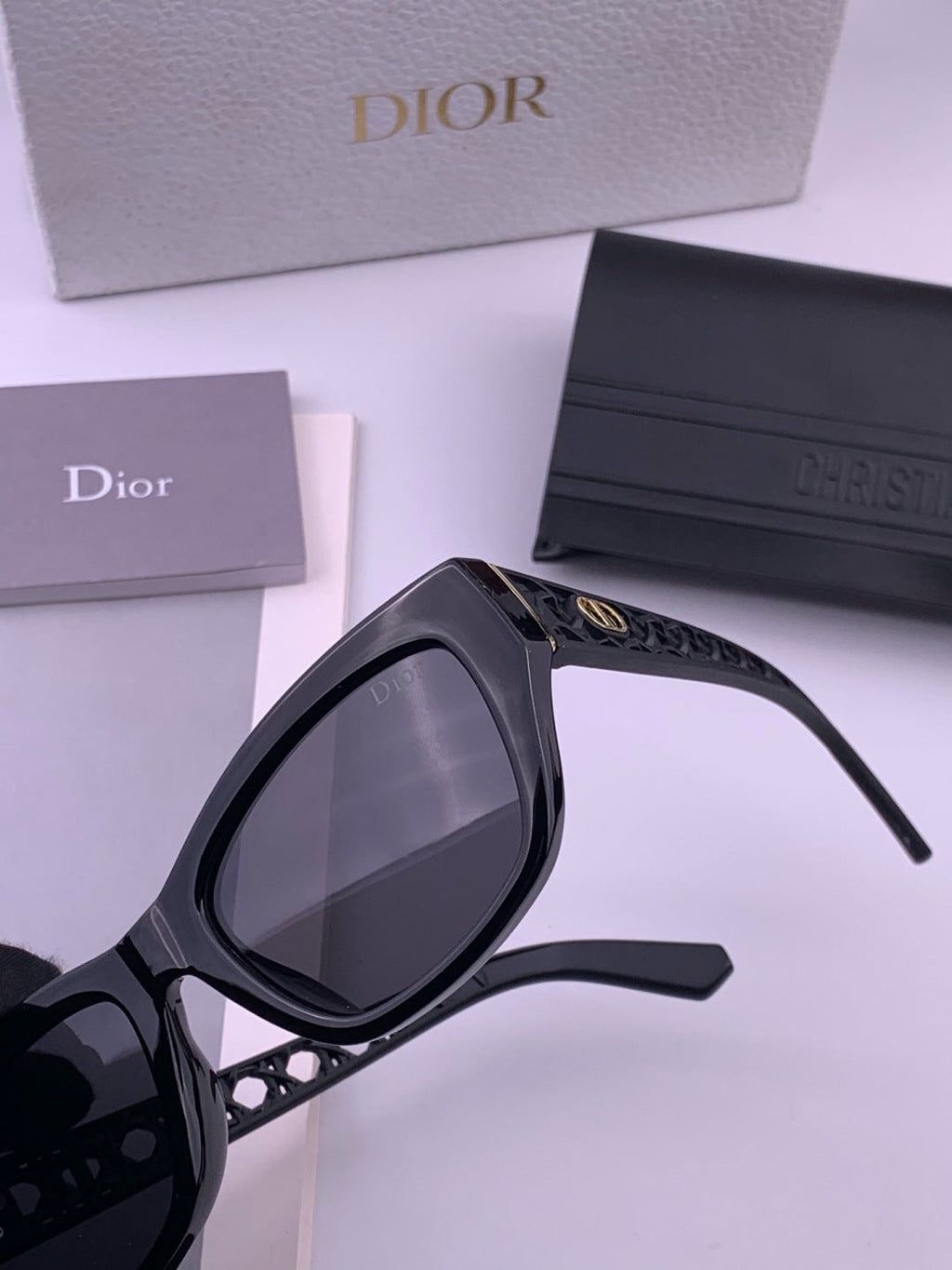 Dior CD5390 Polarized Fashion Brown Lens Sunglasses for Women - 358171 - detail image 3
