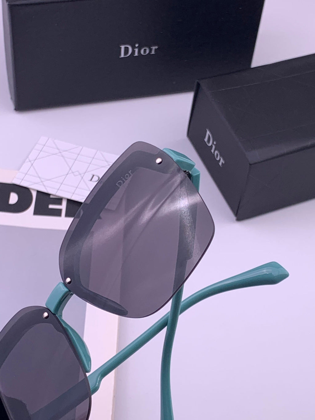 Dior D68000 Polarized Fashion Gold Lens Sunglasses for Men & Women - 358204 - detail image 3