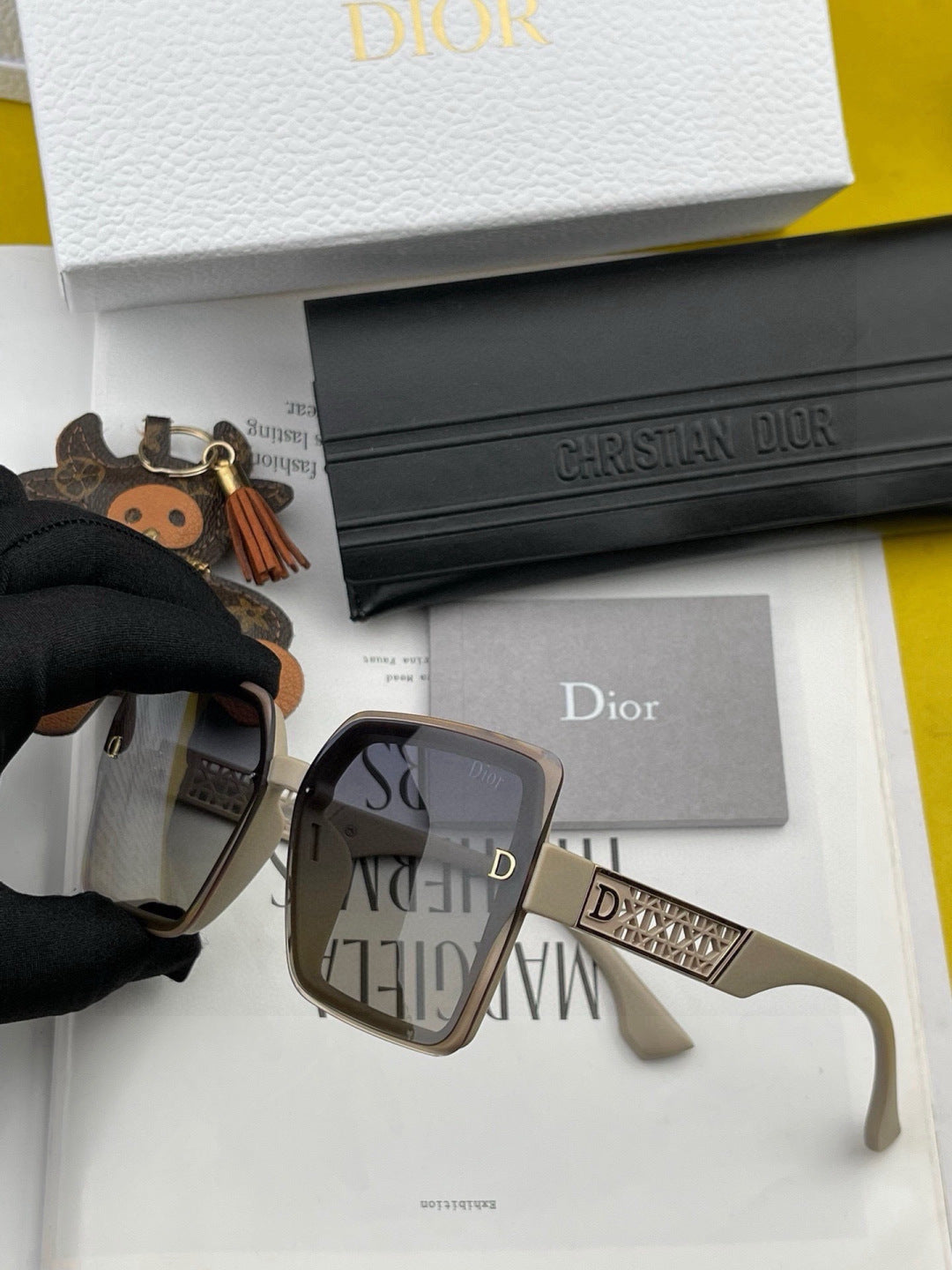 Dior CD4190 Square Gold Lens Sunglasses for Women - 358236 - detail image 3