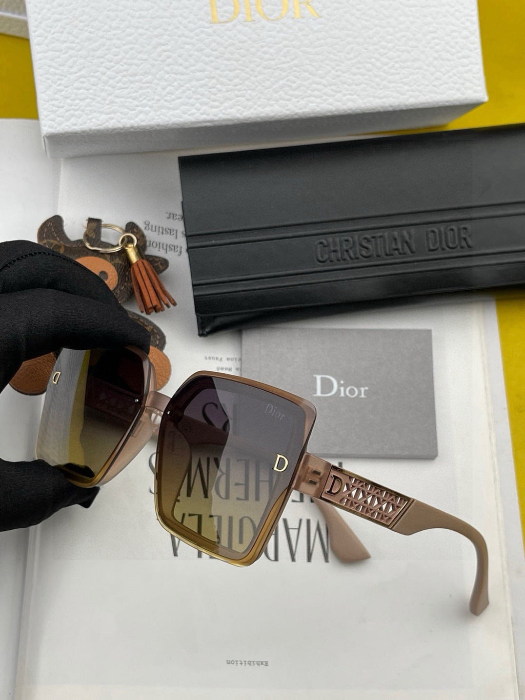 Dior CD4190 Square Gold Lens Sunglasses for Women - 358236 - detail image 4