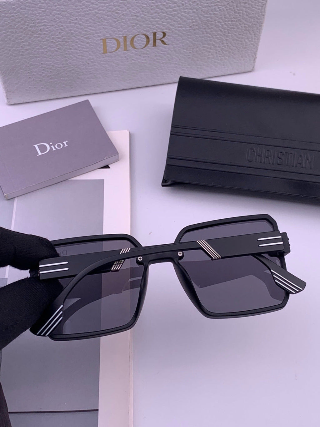 Dior CD8226 Polarized Square Brown Lens Sunglasses for Women - 358222 - detail image 4