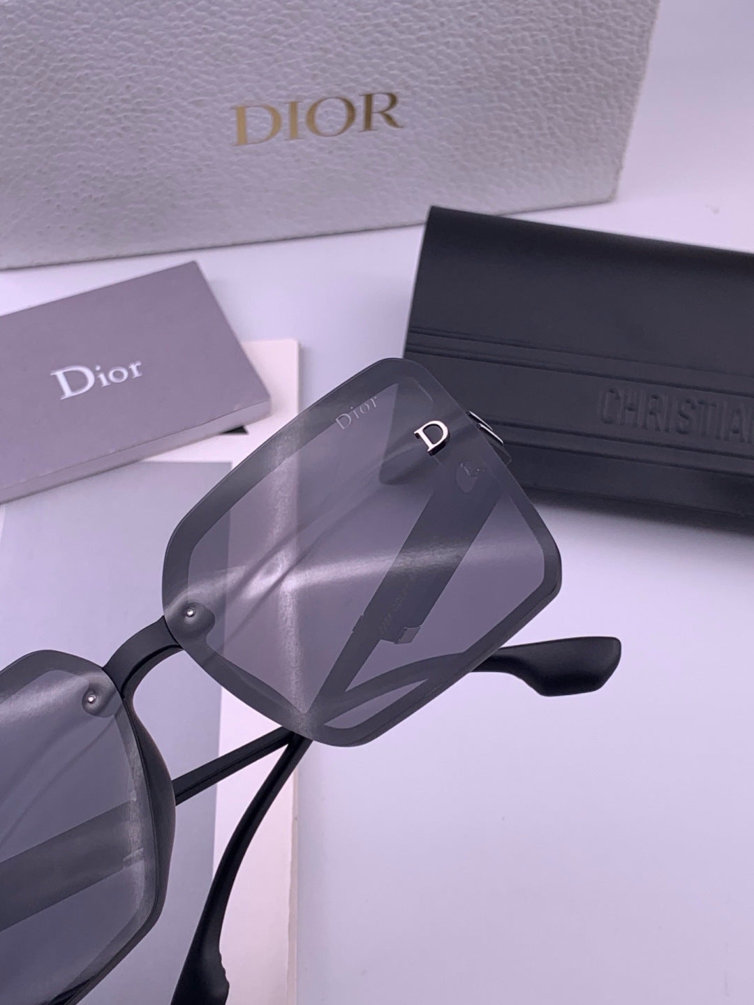 Dior CD8226 Polarized Square Brown Lens Sunglasses for Women - 358222 - detail image 3