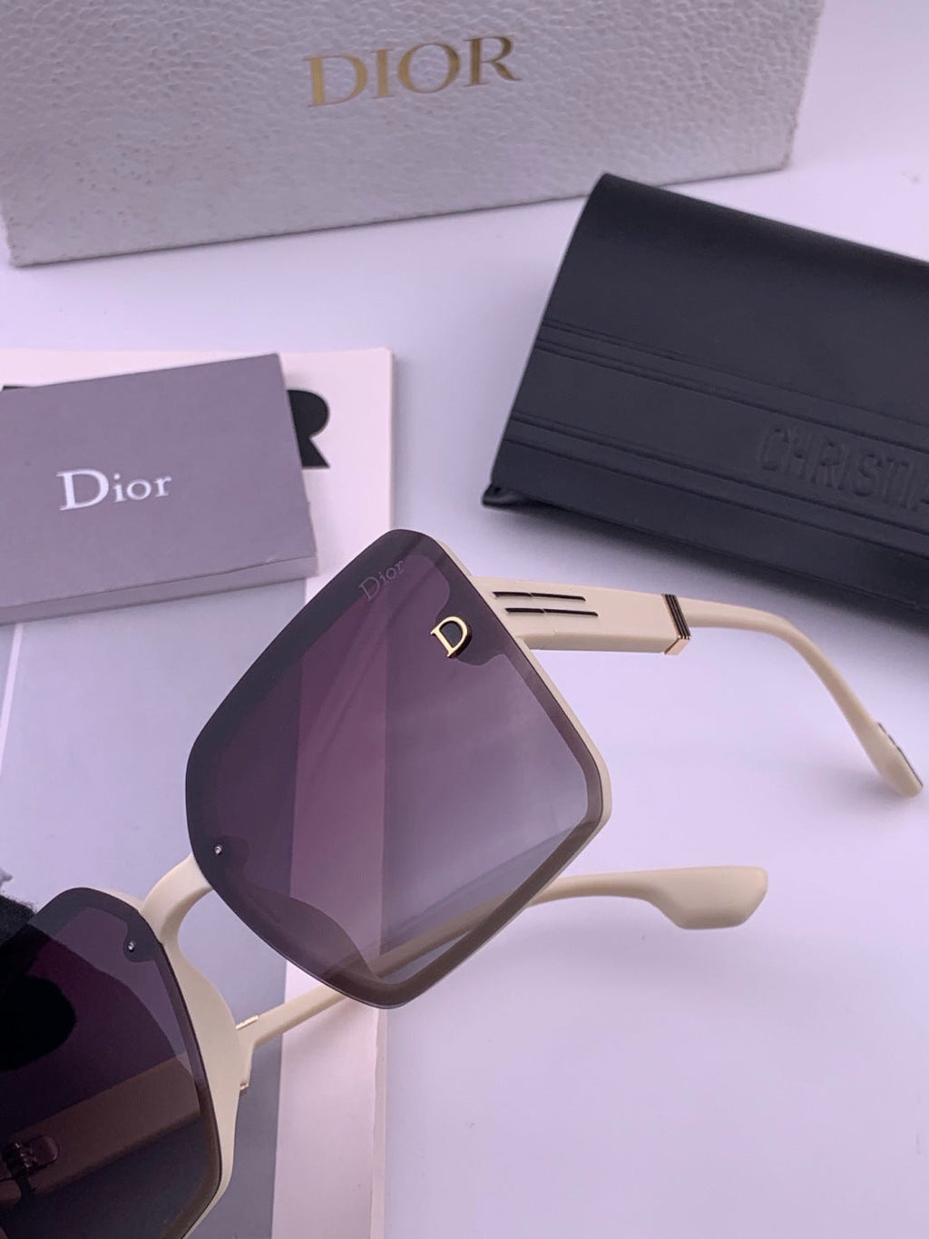 Dior CD8226 Polarized Square Red Lens Sunglasses for Women - 358223 - detail image 2