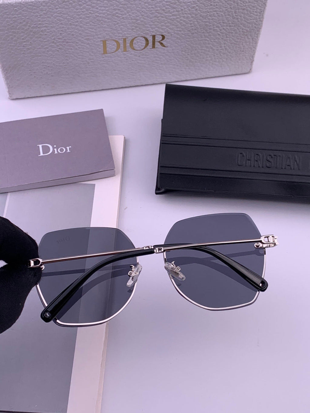 Dior CD8637 Polarized Rimless Brown Lens Sunglasses for Men & Women - detail image 4