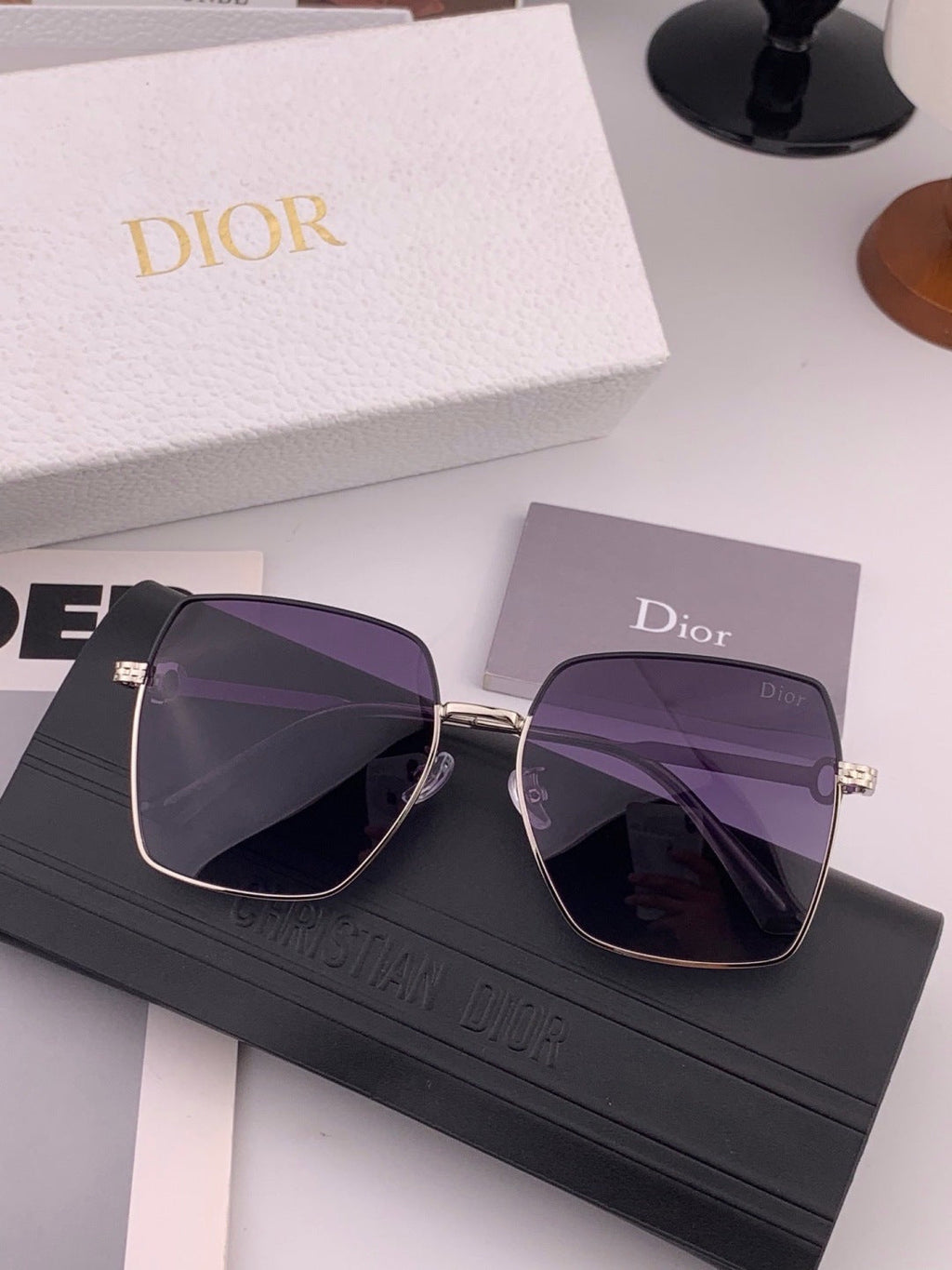 Dior D6310 Polarized Square Red Lens Sunglasses for Men & Women - 371959 - detail image 7
