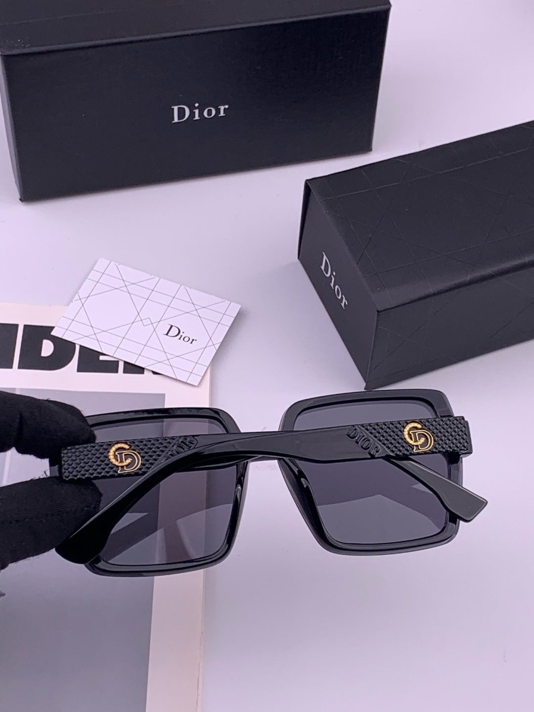 Dior CD27702 Polarized Fashion Gold Lens Sunglasses for Men & Women - 371944 - detail image 4