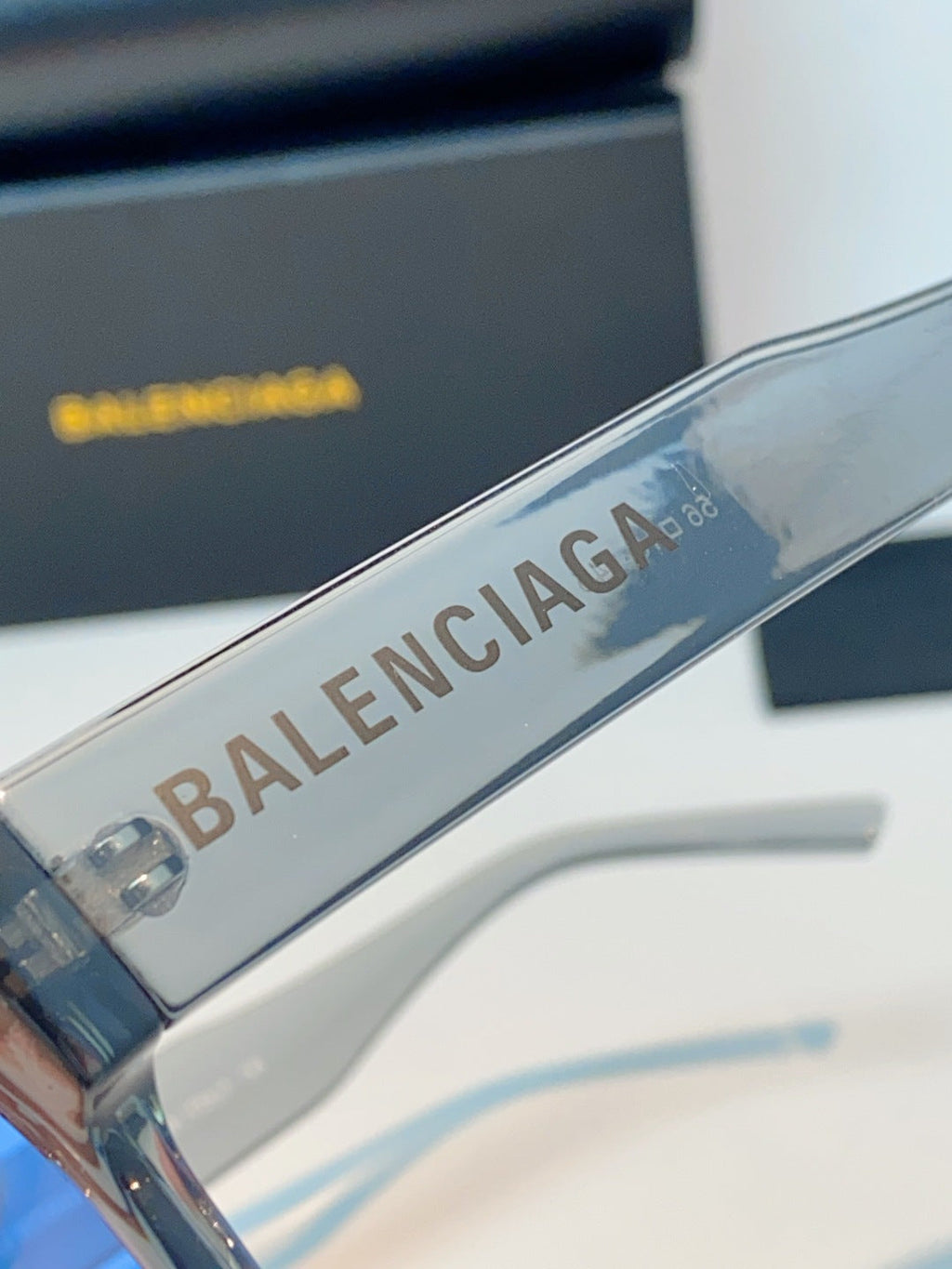 Balenciaga Cat-Eye Blue Lens Sunglasses for Men & Women - 382903 - detail image 8