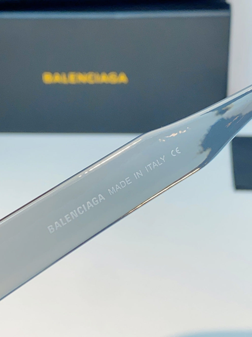 Balenciaga Cat-Eye Blue Lens Sunglasses for Men & Women - 382903 - detail image 9