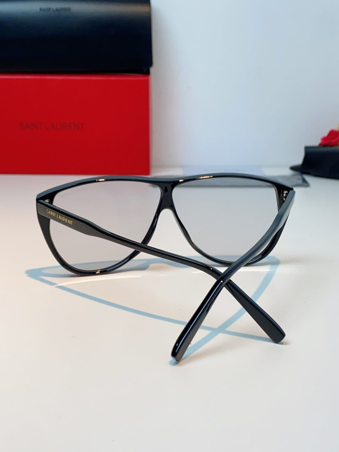 Saint Laurent Cat-Eye Silver Lens Sunglasses for Men & Women - 382478 - detail image 3