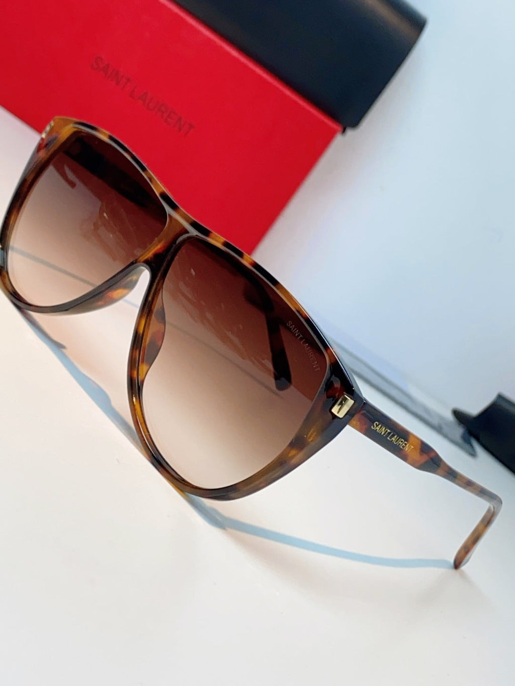 Saint Laurent Cat-Eye Red Lens Sunglasses for Men & Women - detail image 7