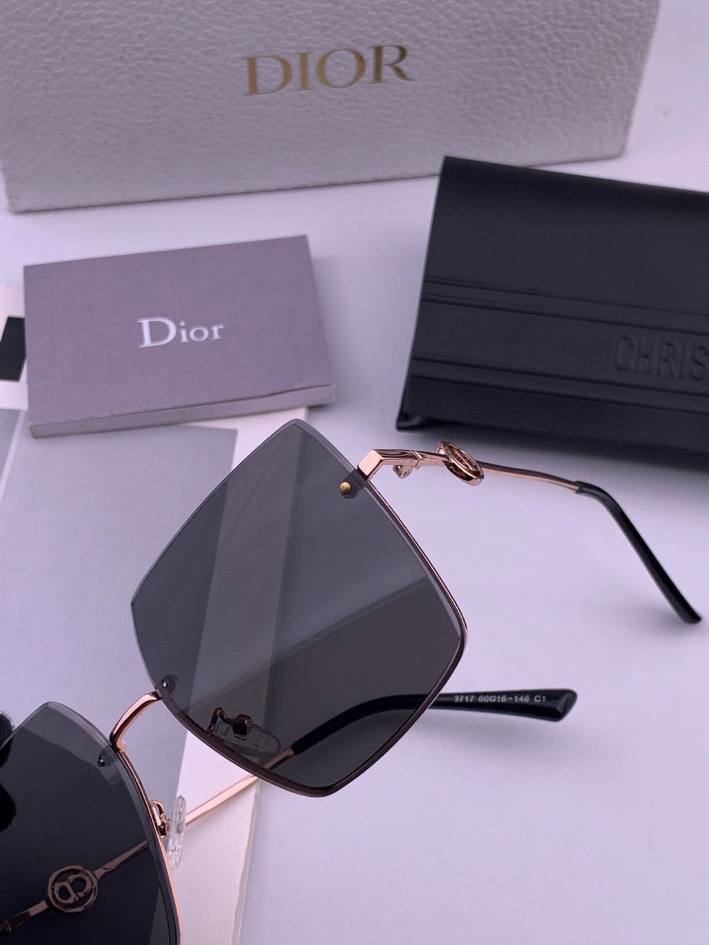 Dior CD7371 Lightweight Rimless Black Lens Sunglasses for Women - 382421 - detail image 3