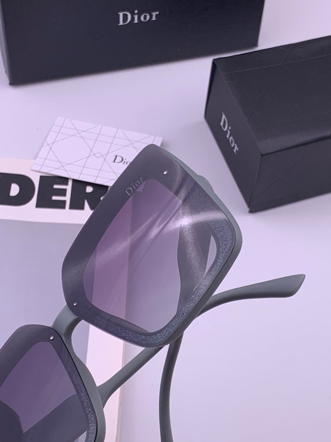 Dior D6227 Polarized Square Brown Lens Sunglasses for Men & Women - 382450 - detail image 4