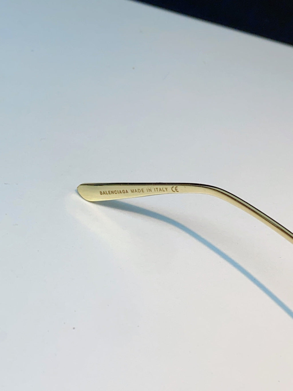 Balenciaga Lightweight Rimless Gold Lens Sunglasses for Men & Women - 399134 - detail image 9