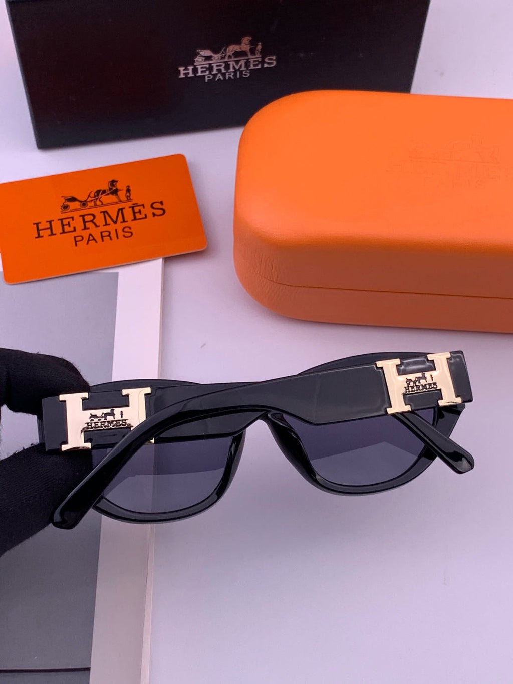 Hermès H37005 Square Black Lens Sunglasses for Men & Women - 416542 - detail image 4