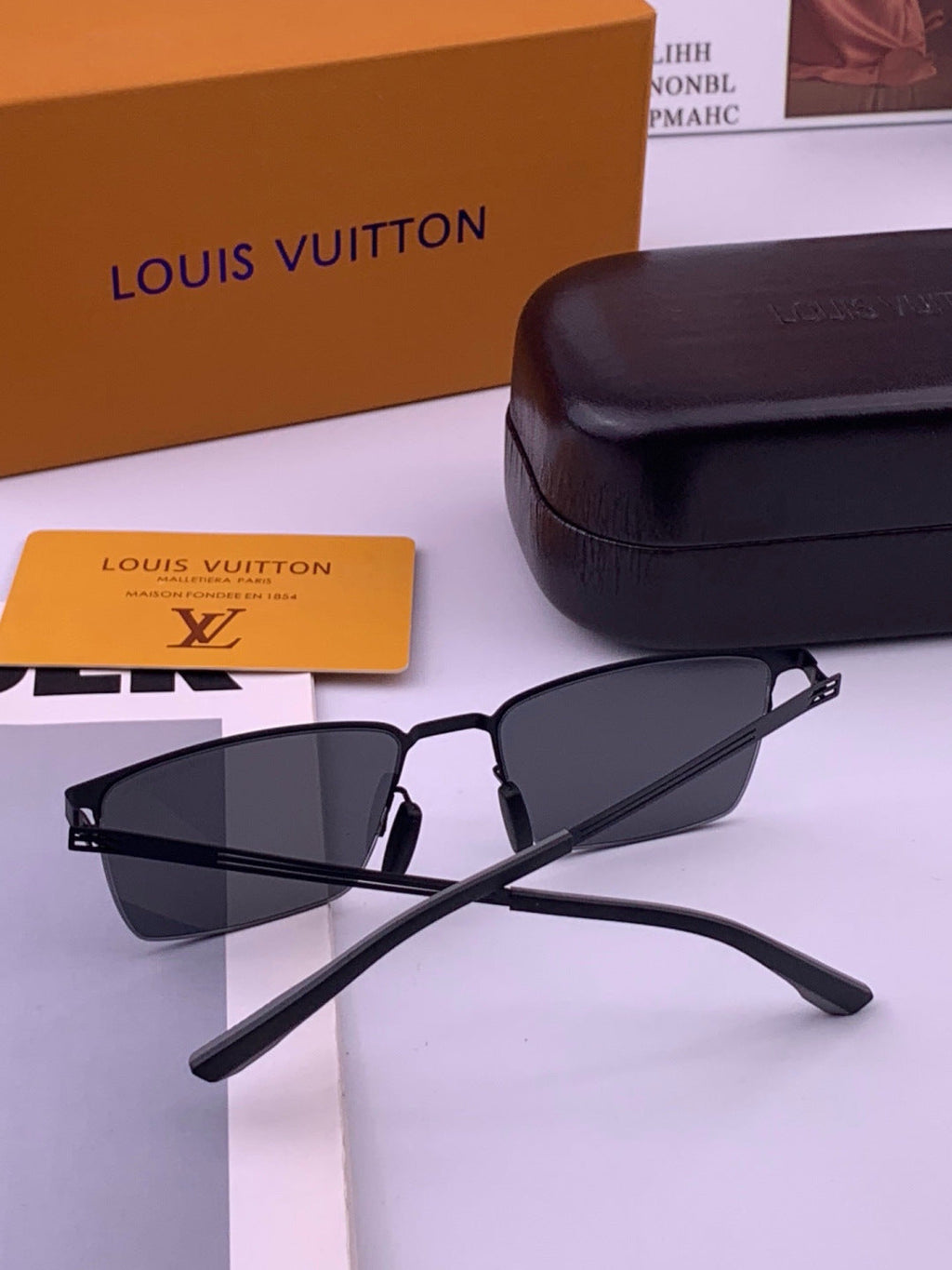 Louis Vuitton L510 Fashion Gold Lens Sunglasses for Men & Women - 448566 - detail image 6