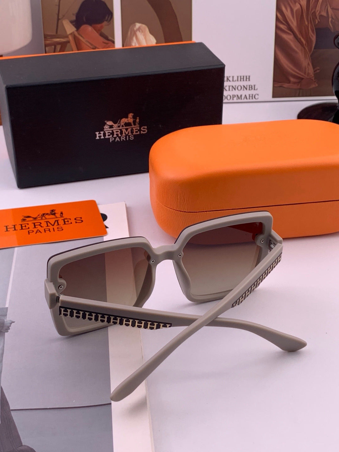 Hermès H1605 Square Black Lens Sunglasses for Men & Women - 466419 - detail image 3