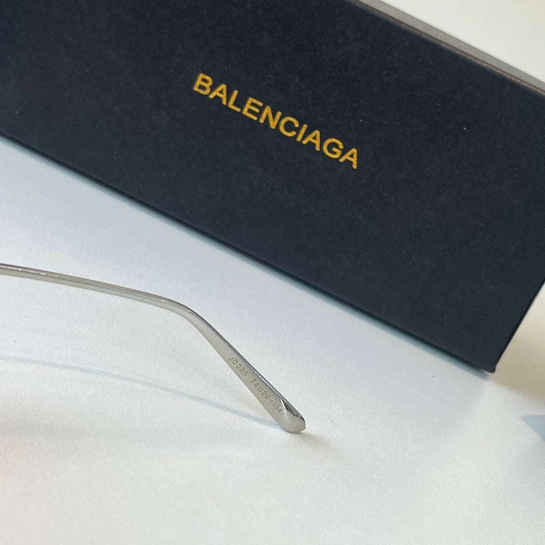 Balenciaga Rectangular Silver Lens Sunglasses for Men & Women - 466019 - detail image 7
