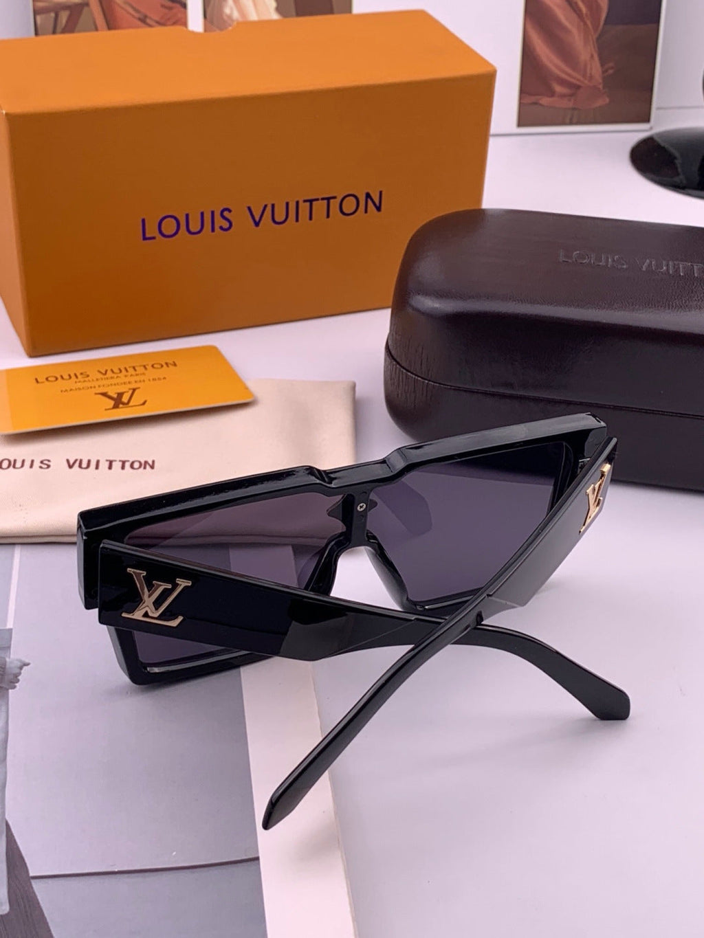 Louis Vuitton L7600 Square Black Lens Sunglasses for Women - detail image 7