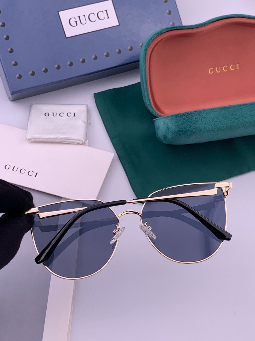 Gucci G3660 Fashion Red Lens Sunglasses for Men & Women - detail image 3