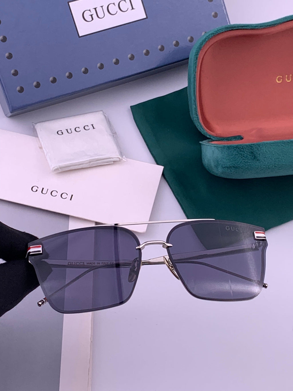 Gucci G152 Polarized Aviator Gold Lens Sunglasses for Men & Women - 486407