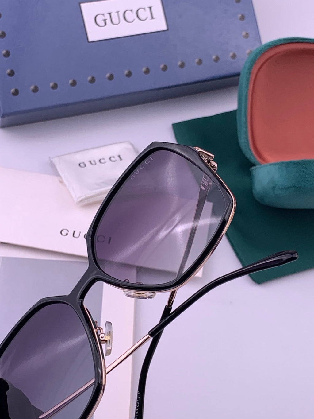 Gucci G6640 Polarized Round Red Lens Sunglasses for Women - 493326 - detail image 3