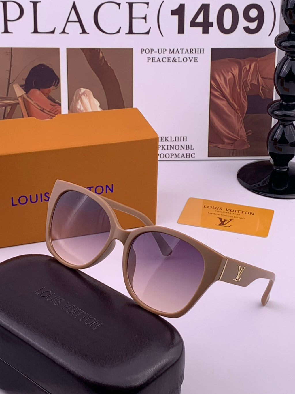Louis Vuitton L27001 Square Black Lens Sunglasses for Men & Women - 486110 - detail image 2