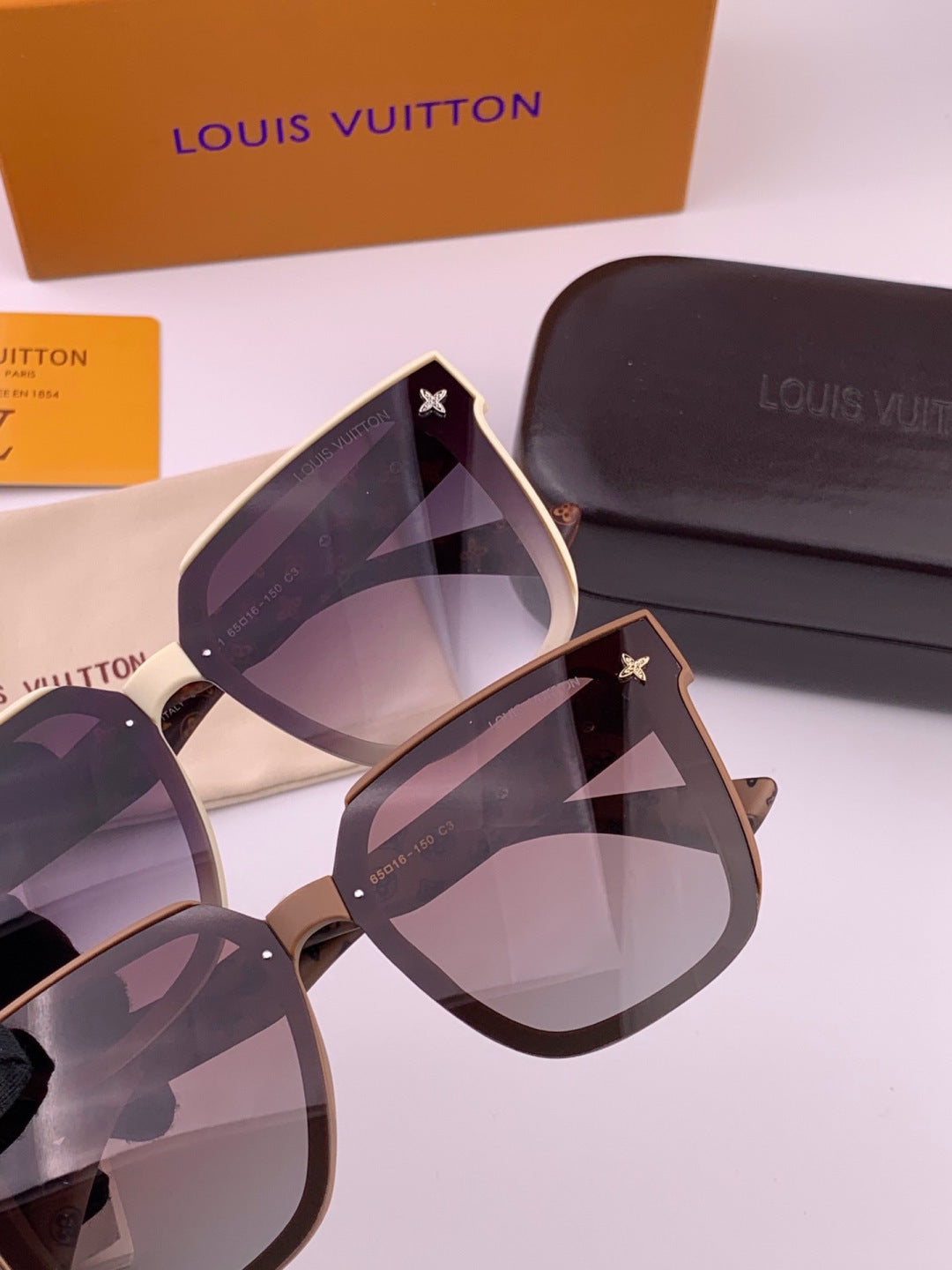 Louis Vuitton L1132 Square Gold Lens Sunglasses for Women