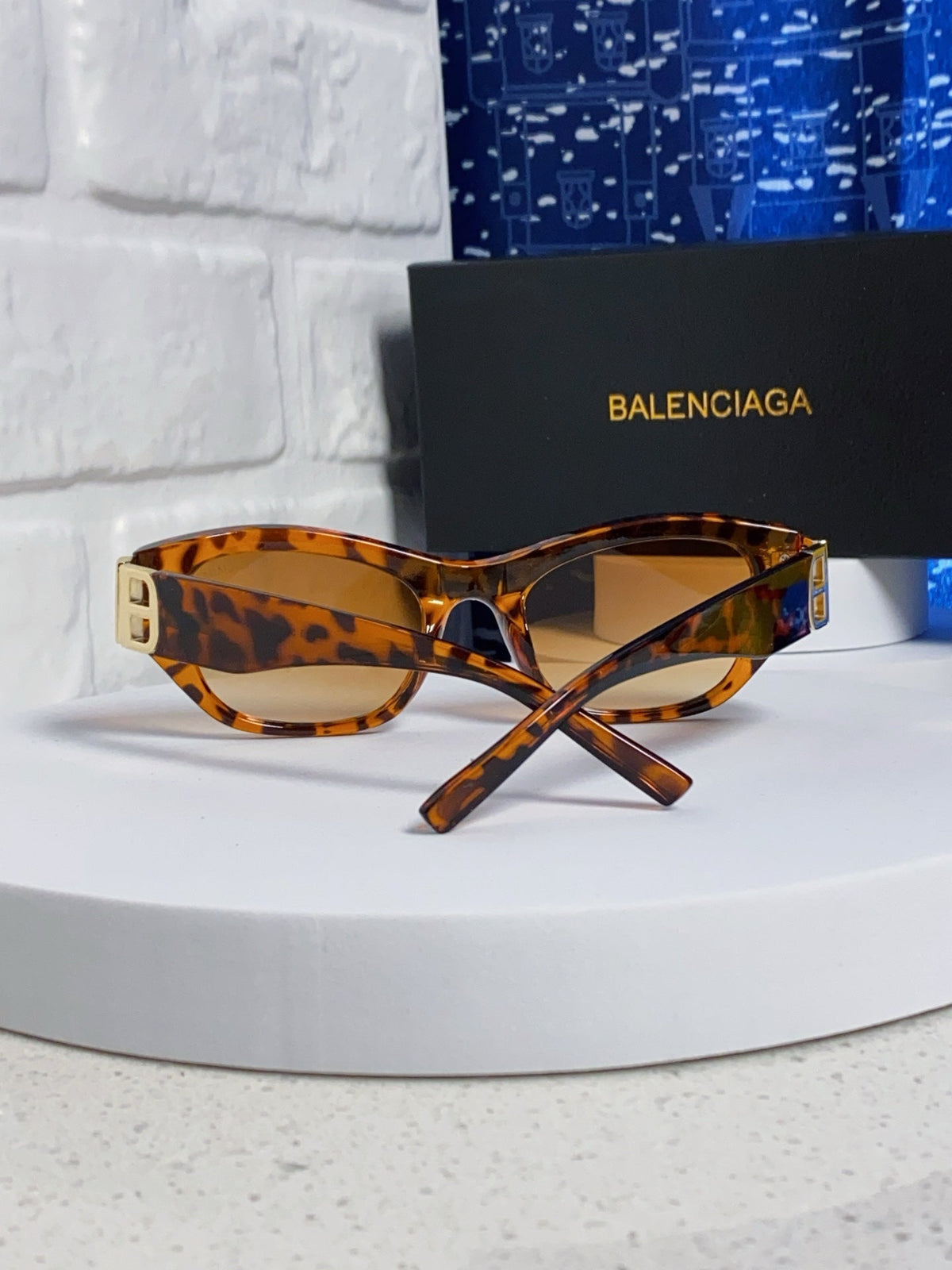 Balenciaga Metal Cat-Eye Brown Lens Sunglasses for Men & Women - 466011 - detail image 3