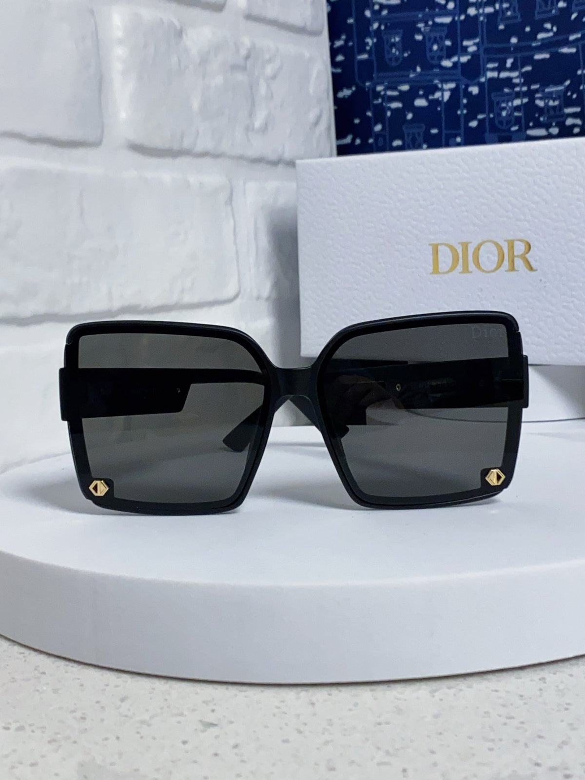 Dior Polarized Fashion Black Lens Sunglasses for Women - 997975 - detail image 2
