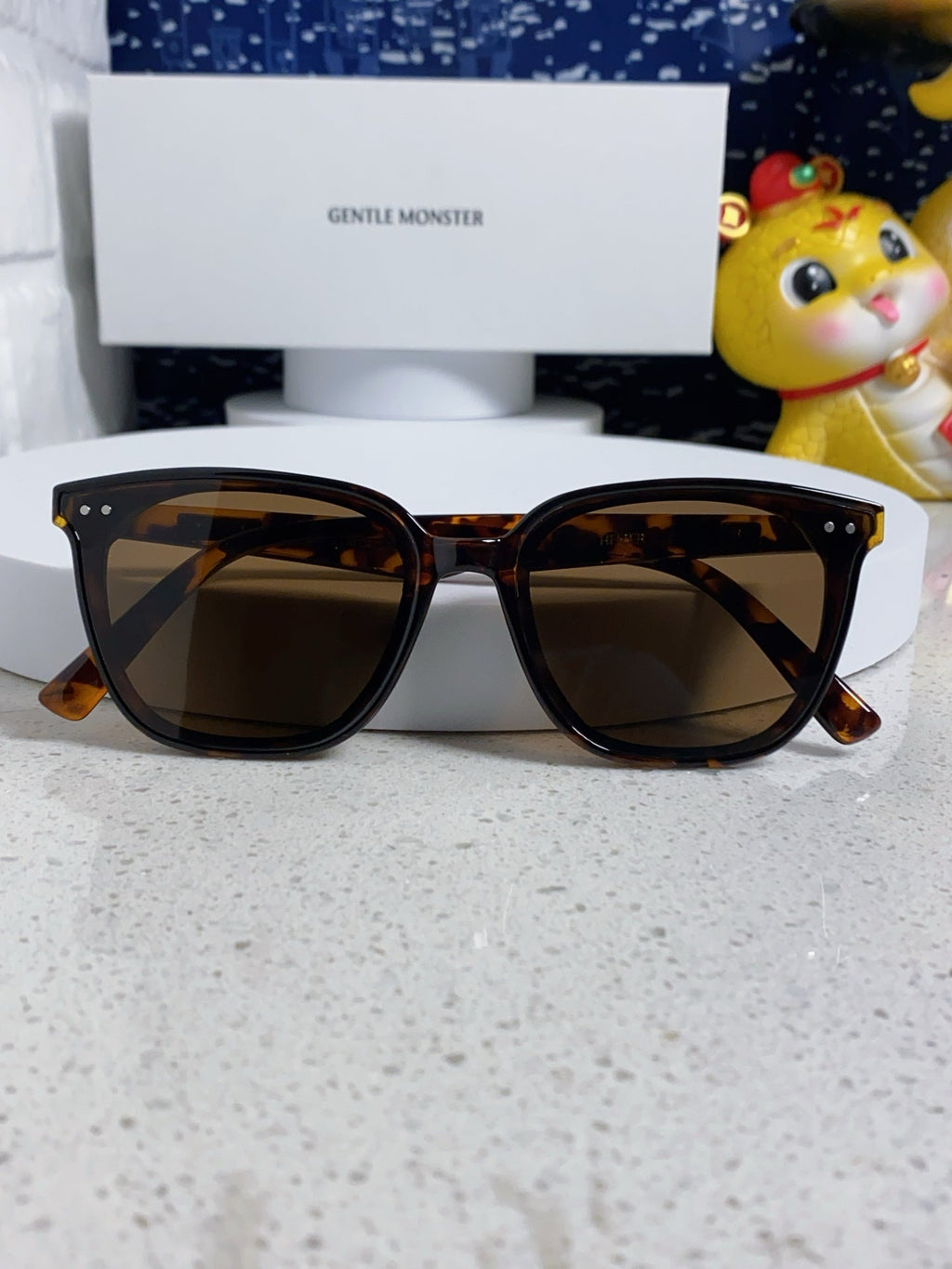 Gentle Monster HEIZER Square Brown Lens Sunglasses for Men & Women - 488003 - detail image 9