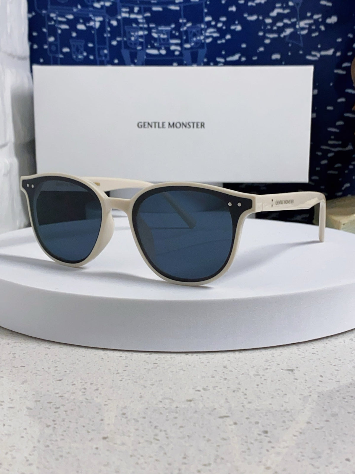 Gentle Monster LANG Square Blue Lens Sunglasses for Men & Women