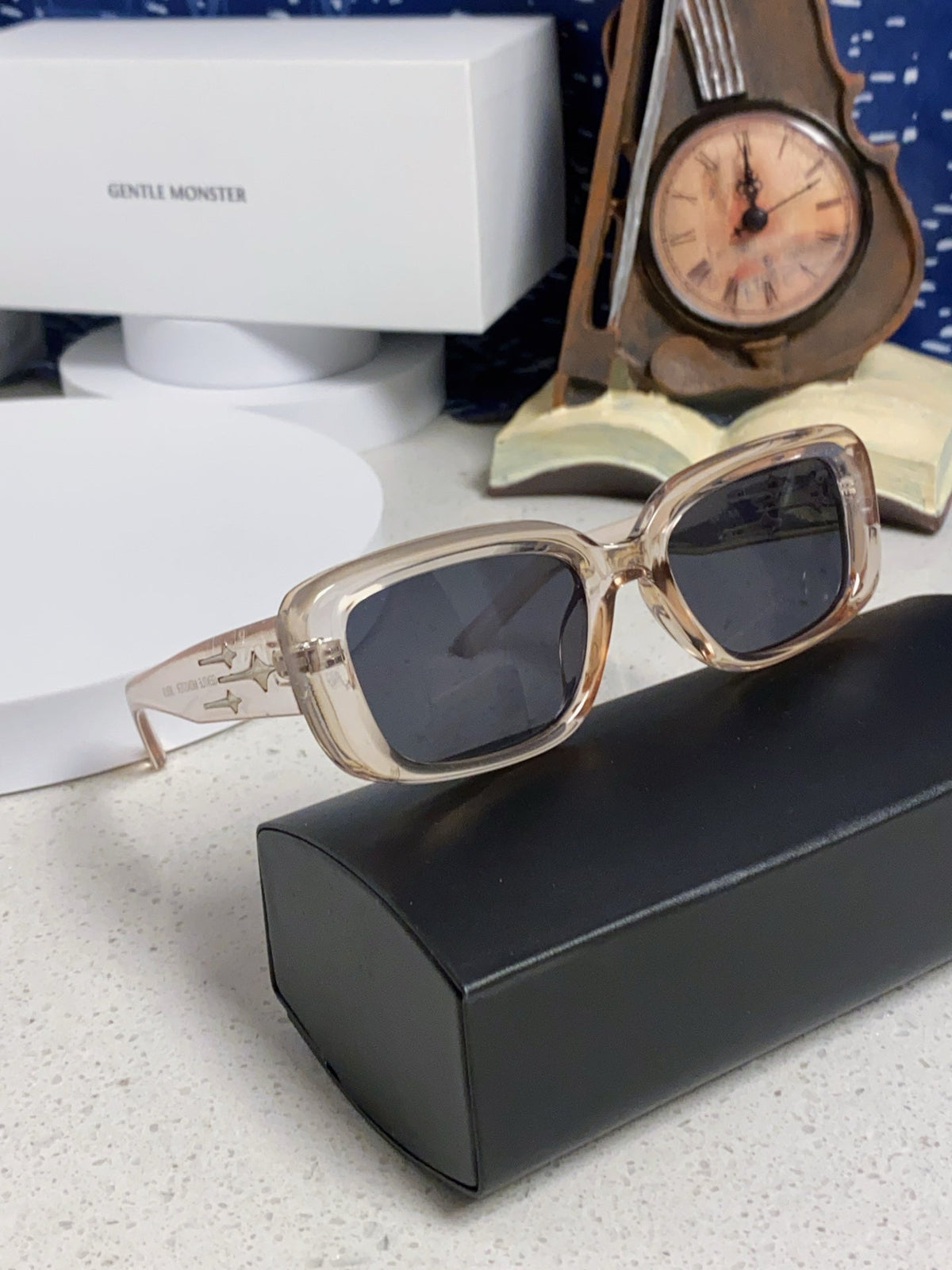 Gentle Monster ANTENA Square Silver Lens Sunglasses for Men & Women - 399375 - detail image 10