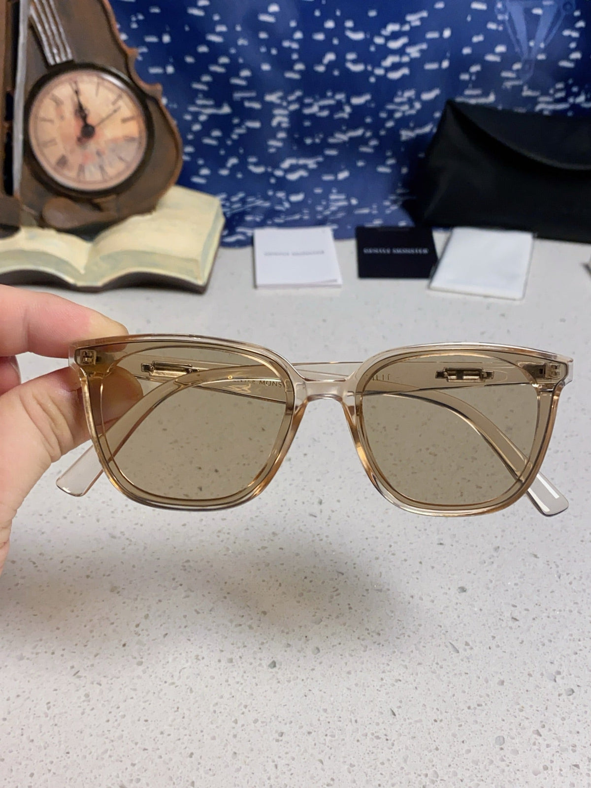 Gentle Monster LILIT Fashion Gray Lens Sunglasses for Men & Women - detail image 4