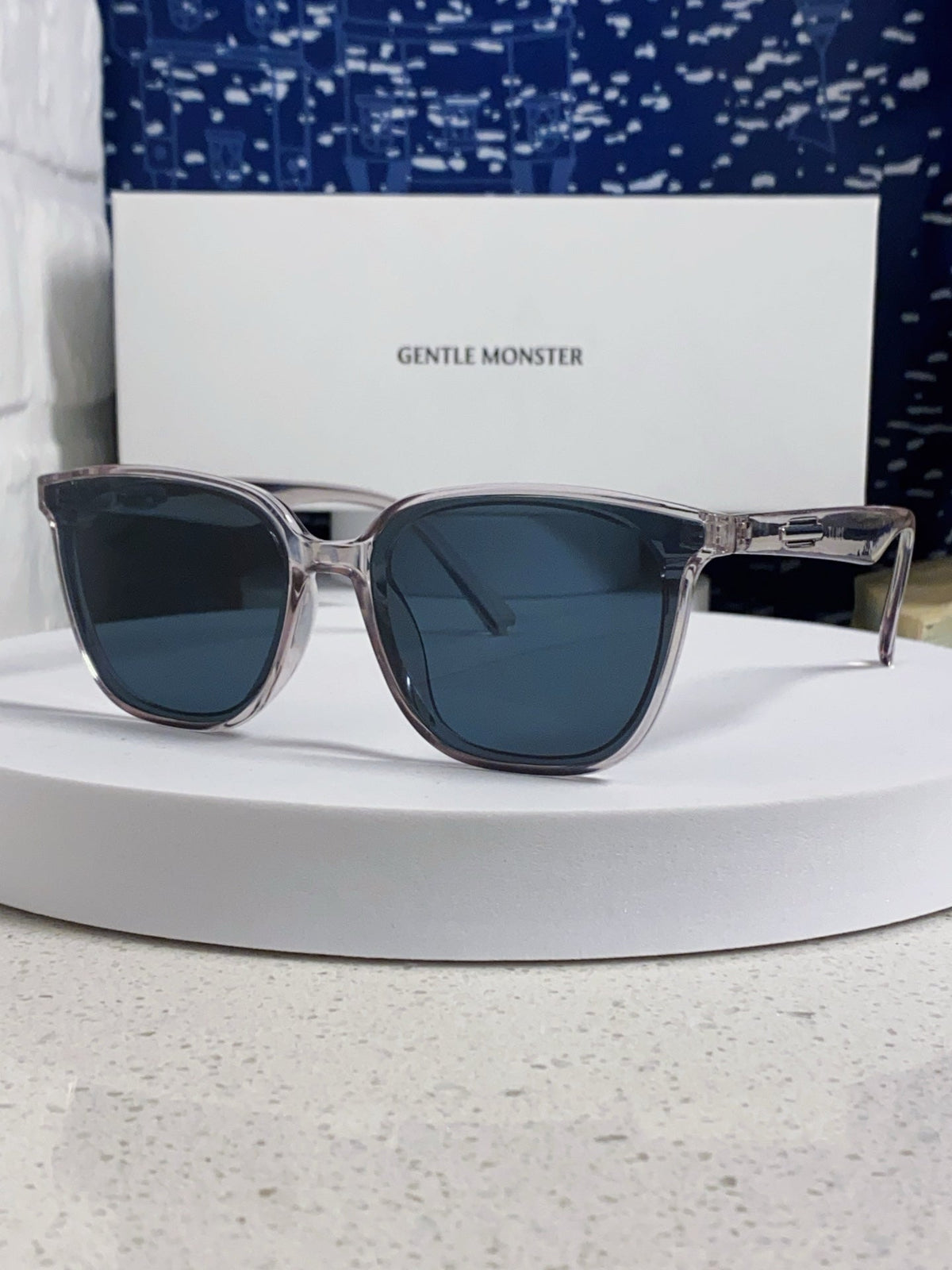 Gentle Monster LILIT Fashion Blue Lens Sunglasses for Men & Women - 399386