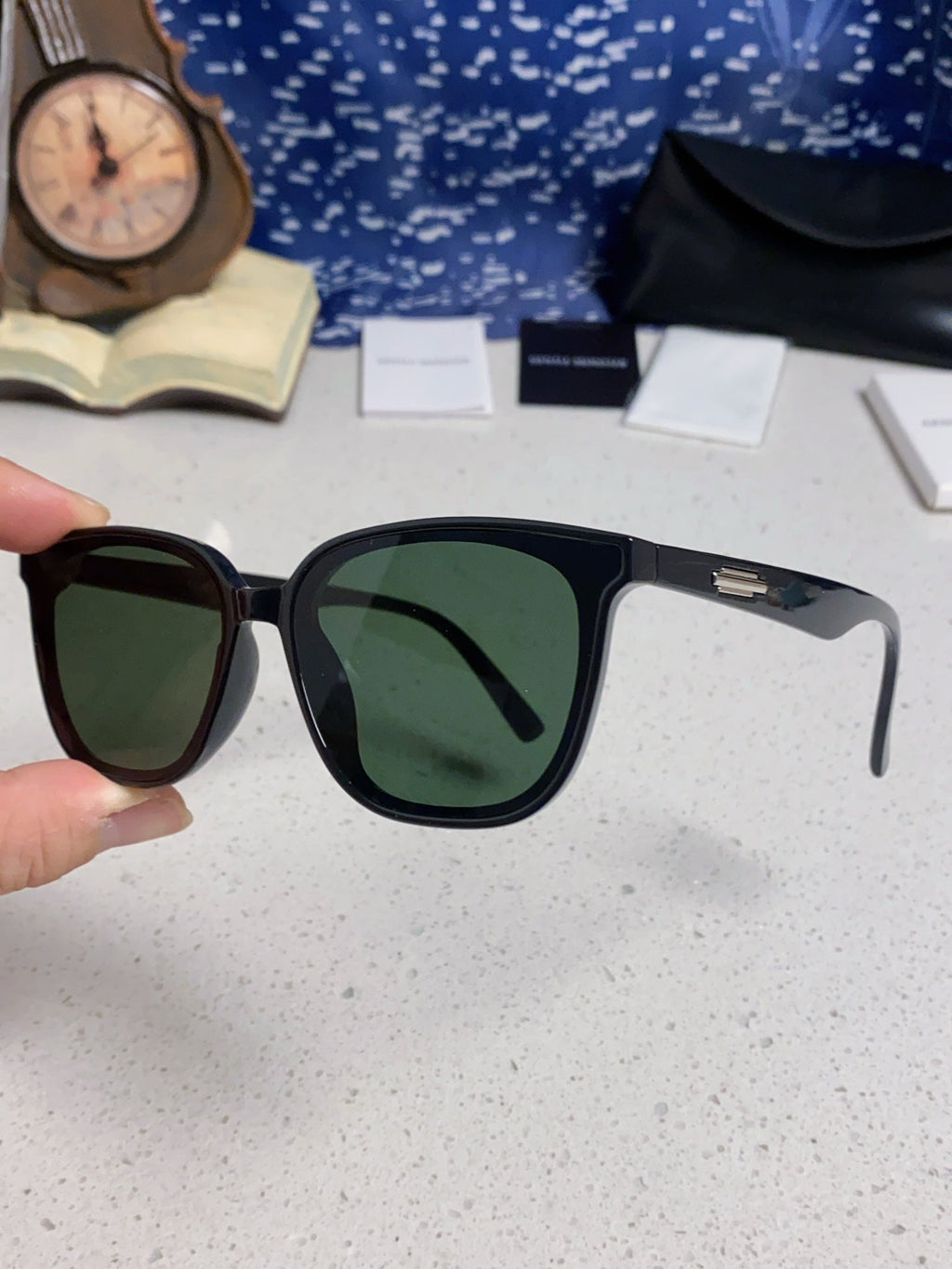 Gentle Monster LILIT Fashion Black Lens Sunglasses for Men & Women - detail image 6