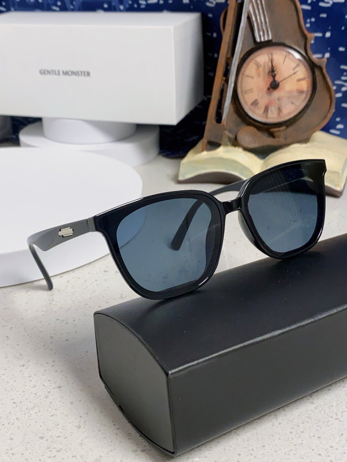 Gentle Monster LILIT Fashion Blue Lens Sunglasses for Men & Women - detail image 10
