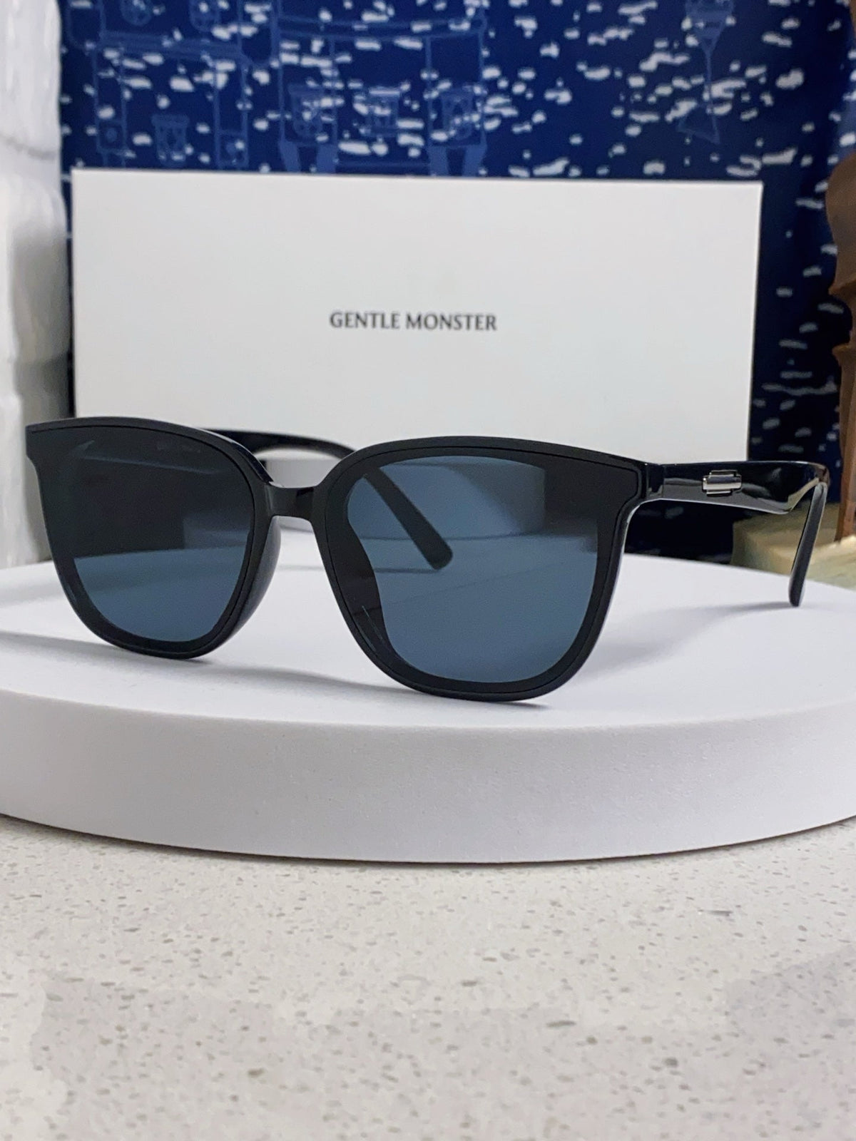 Gentle Monster LILIT Fashion Blue Lens Sunglasses for Men & Women