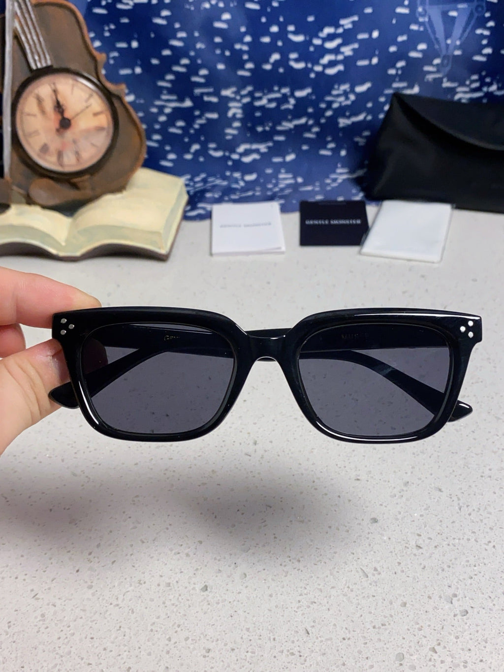 Gentle Monster MUSEE Fashion Black Lens Sunglasses for Men & Women - detail image 5