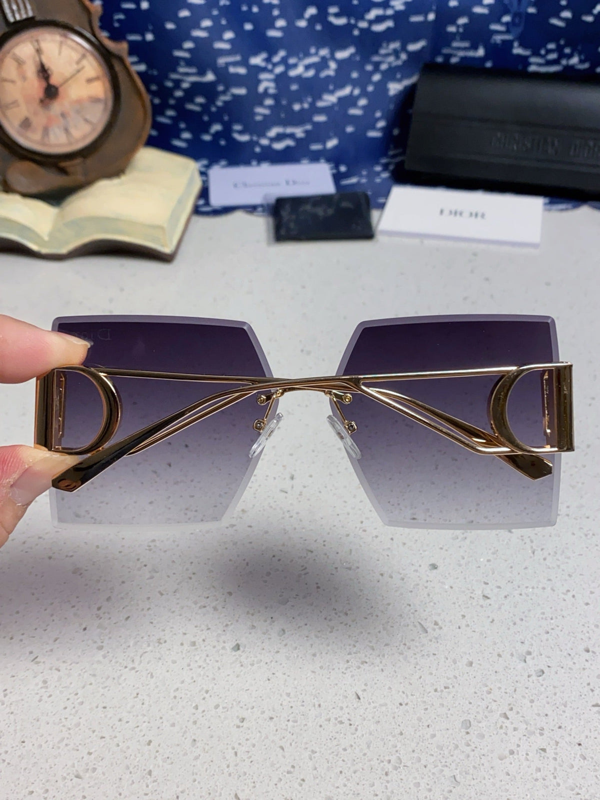 Dior 30MONTAIGNE Lightweight Rimless Gray Lens Sunglasses for Men & W - 867125 - detail image 5