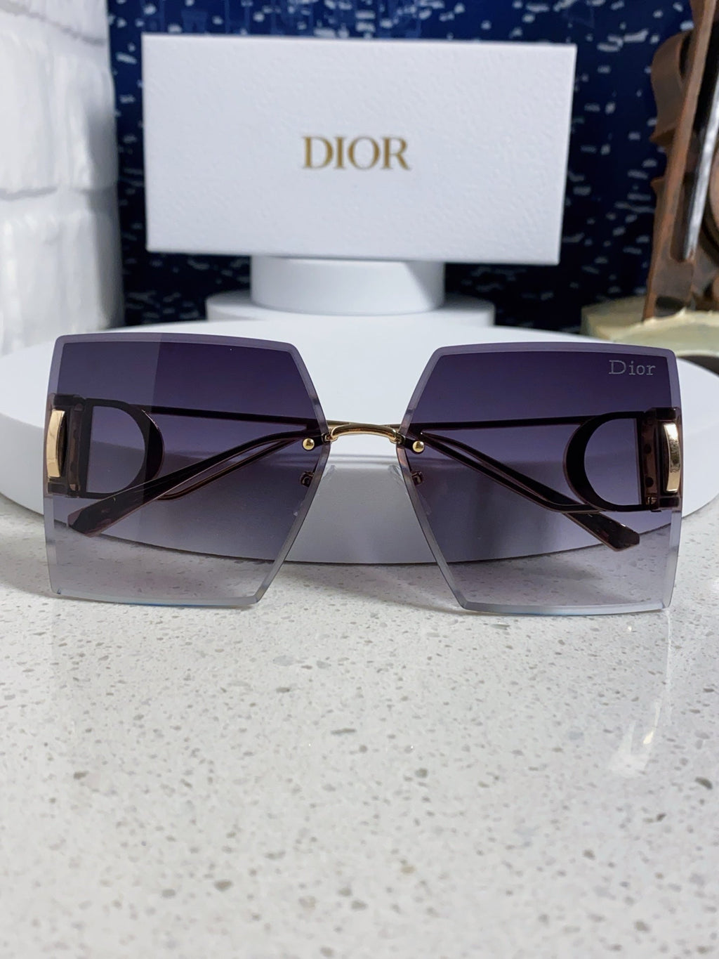 Dior 30MONTAIGNE Lightweight Rimless Gray Lens Sunglasses for Men & W - 867125 - detail image 9