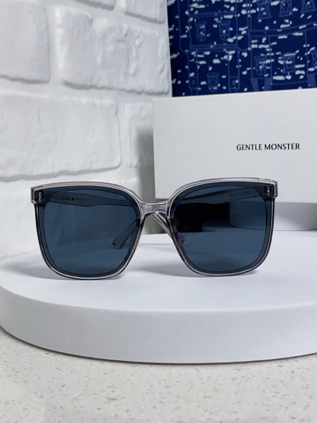 Gentle Monster FIRDA Oversized Blue Lens Sunglasses for Women - 416478 - detail image 2