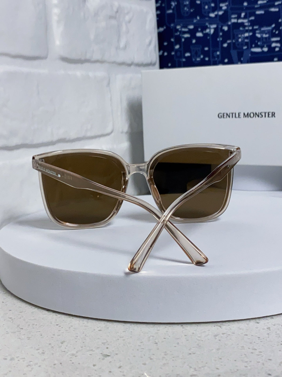 Gentle Monster FIRDA Oversized Brown Lens Sunglasses for Women - 158668 - detail image 3