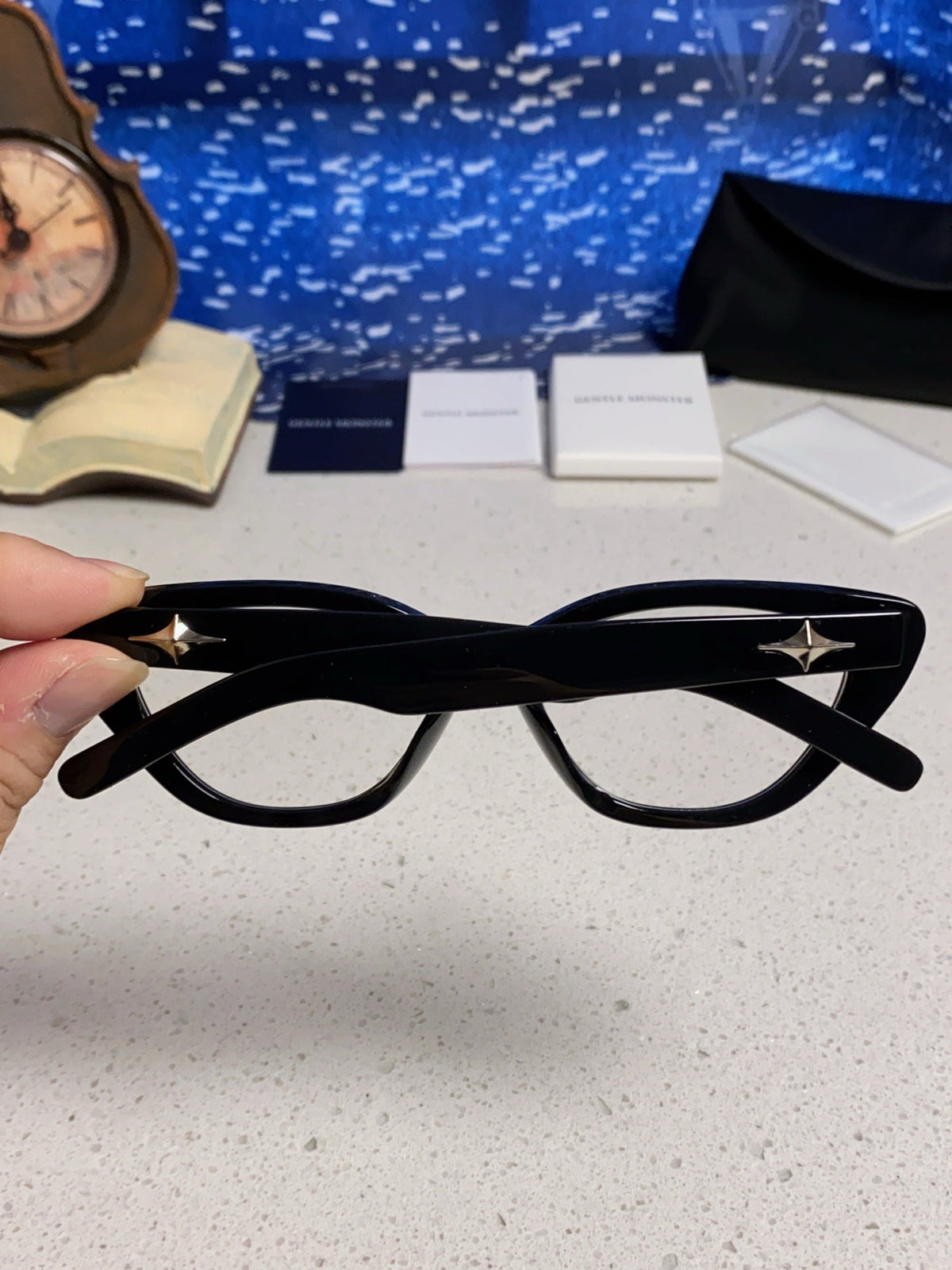 Gentle Monster SIUND Cat-Eye Silver Lens Sunglasses for Men & Women - 449996 - detail image 5